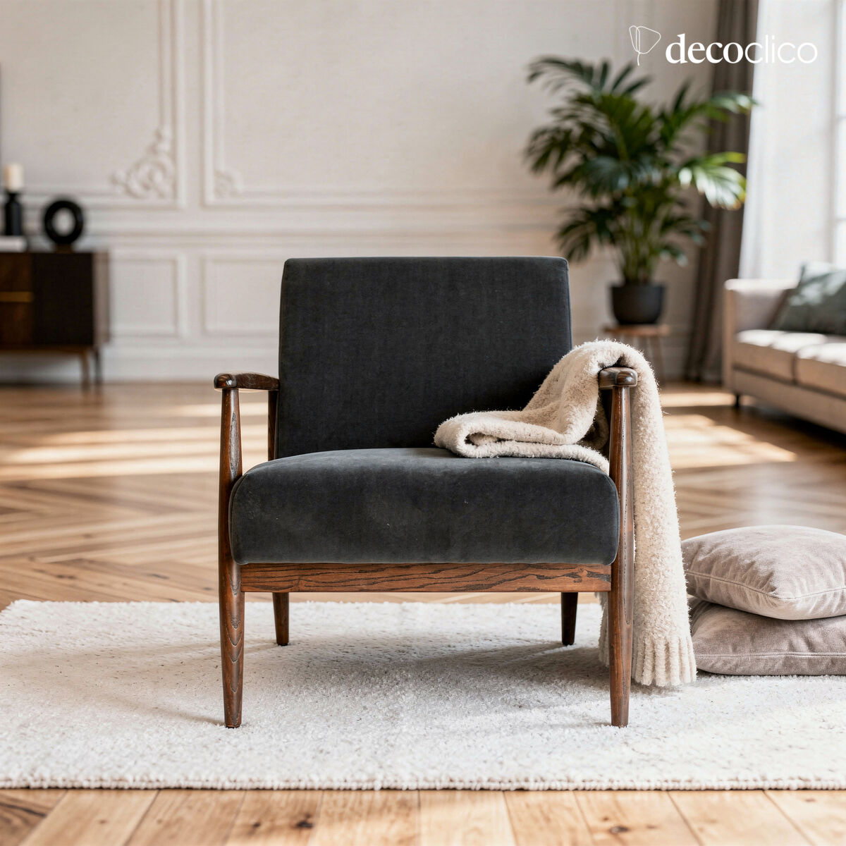 Fauteuil en frêne et velours gris Octave