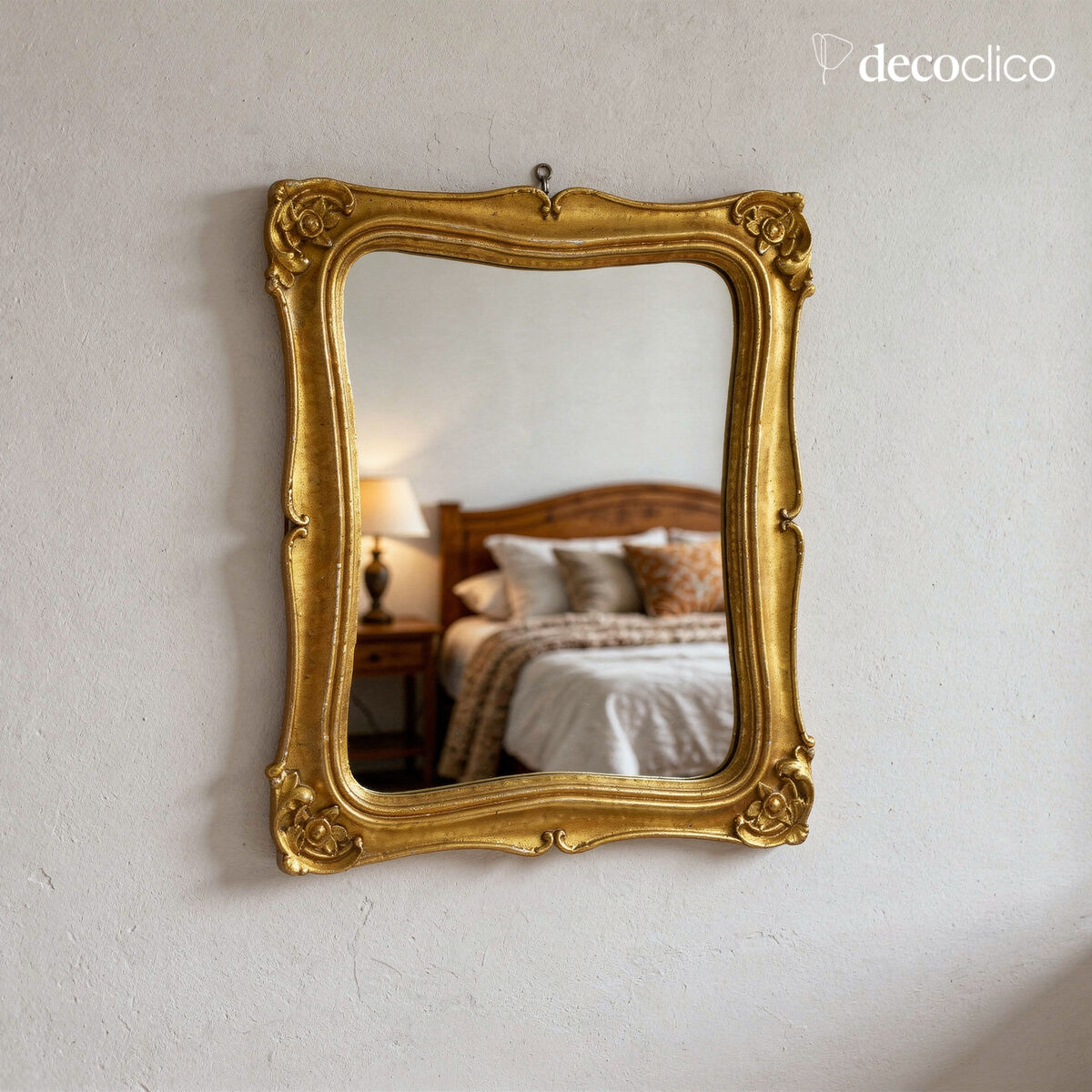 Miroir rectangulaire baroque contour esprit tableau doré mat