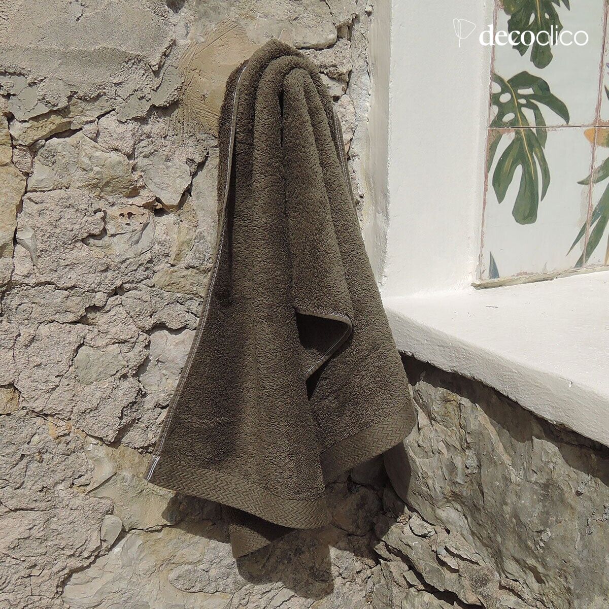 Serviette de toilette en coton éponge terre 50x100 cm