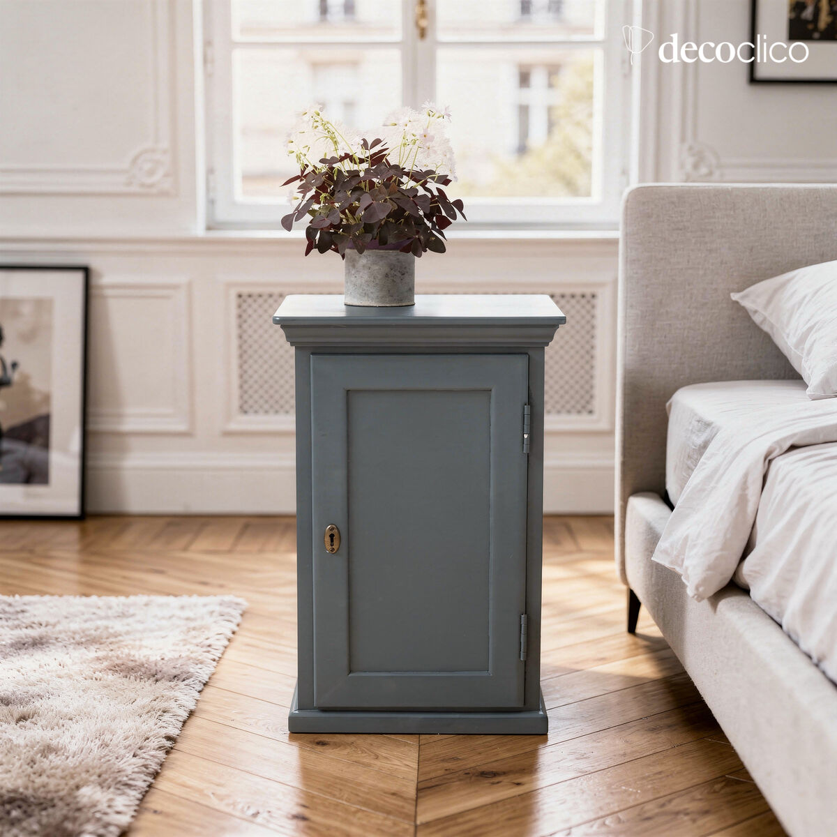 Table de chevet parisienne 1 porte en pin maritime bleu Léandre