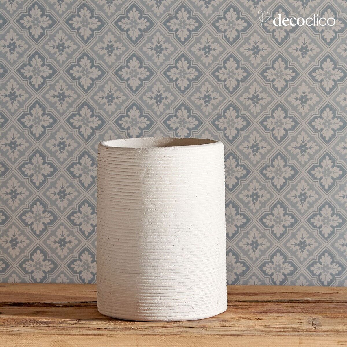 Vase tube strié décoratif en papier mâché fait main Pia