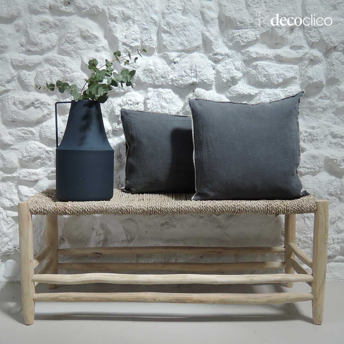 Charcoal gray washed linen cushion with sand overlock - 40x60cm Oslo