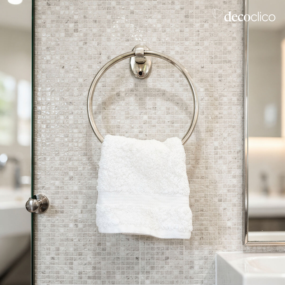 Circle wall-mounted towel rail in nickel silver Chaumont