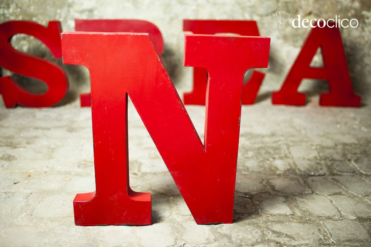 Decorative letter N Art