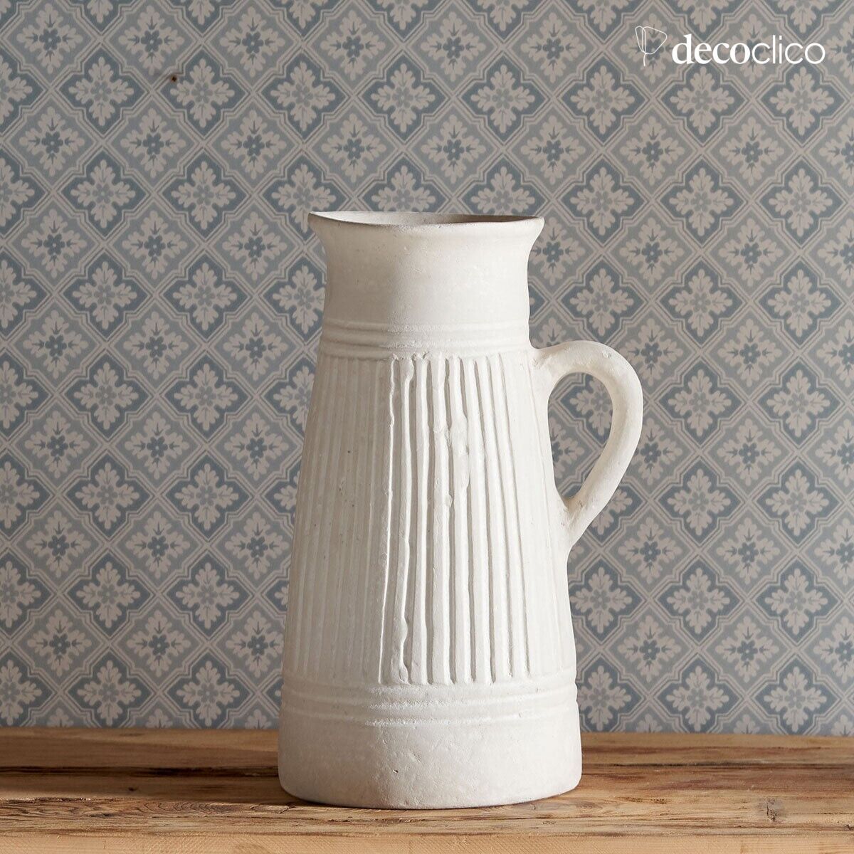 Decorative vase with handle in handmade papier-mâché Pia