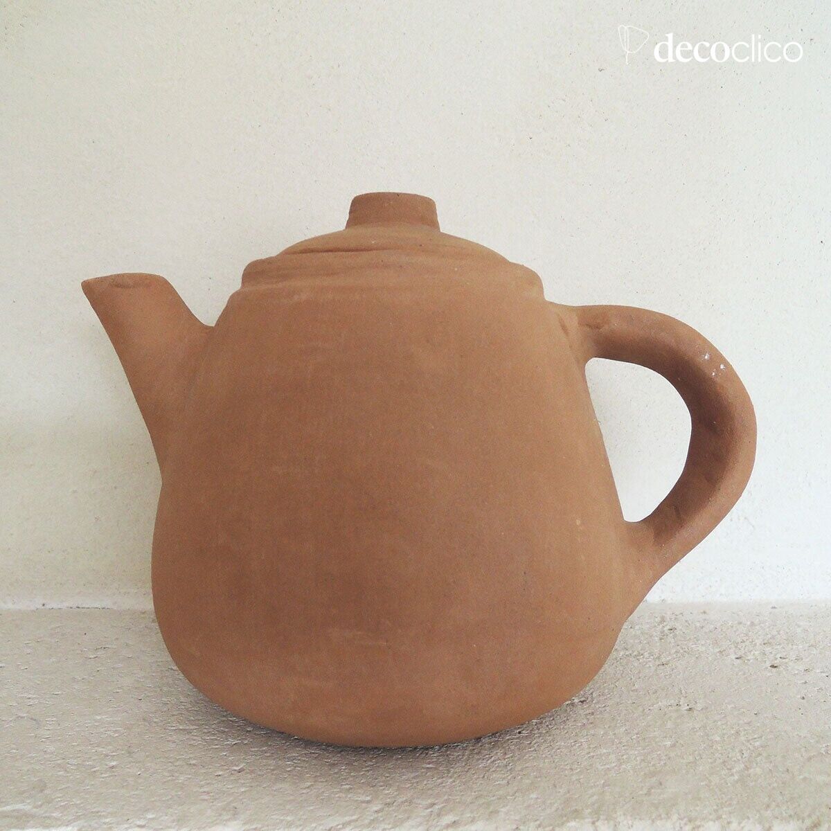 Handmade terracotta teapot Petra