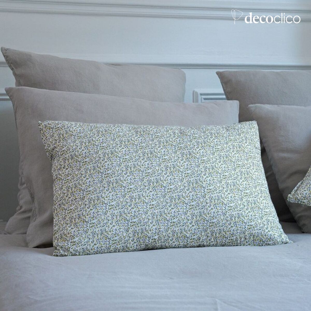 Rectangular cotton cushion, 40x60 cm, with white and floral print Romy