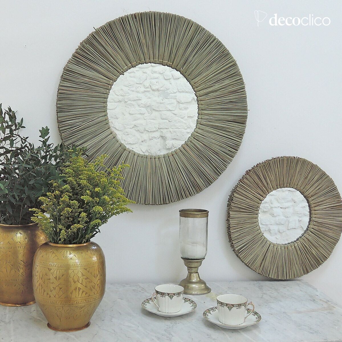 Round mirror in 40 cm mendong straw  Sumba