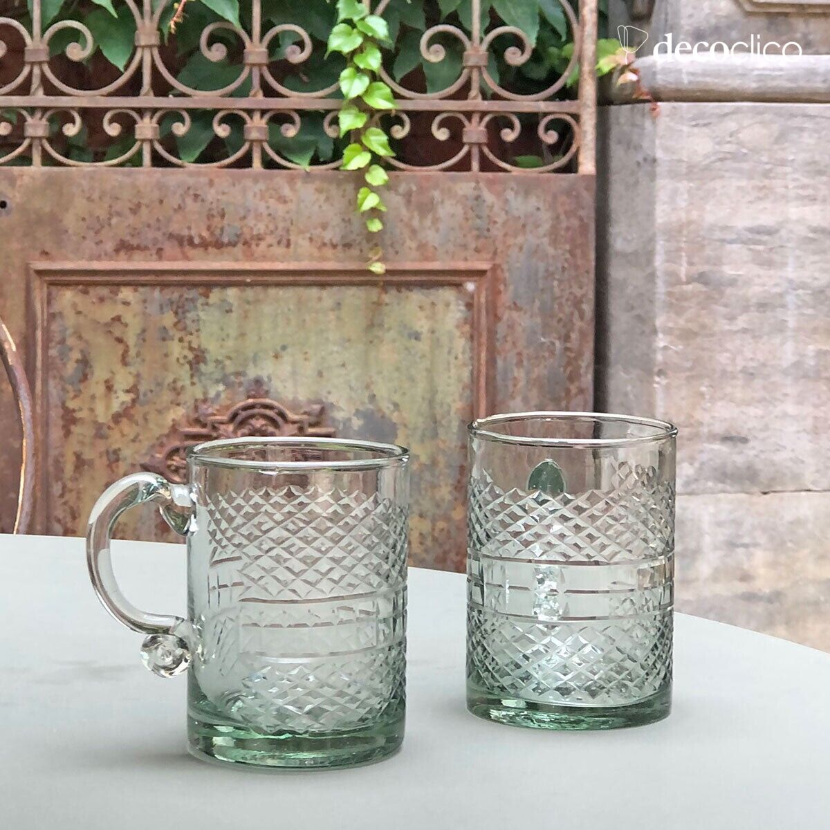 Set of 2 engraved glass mugs