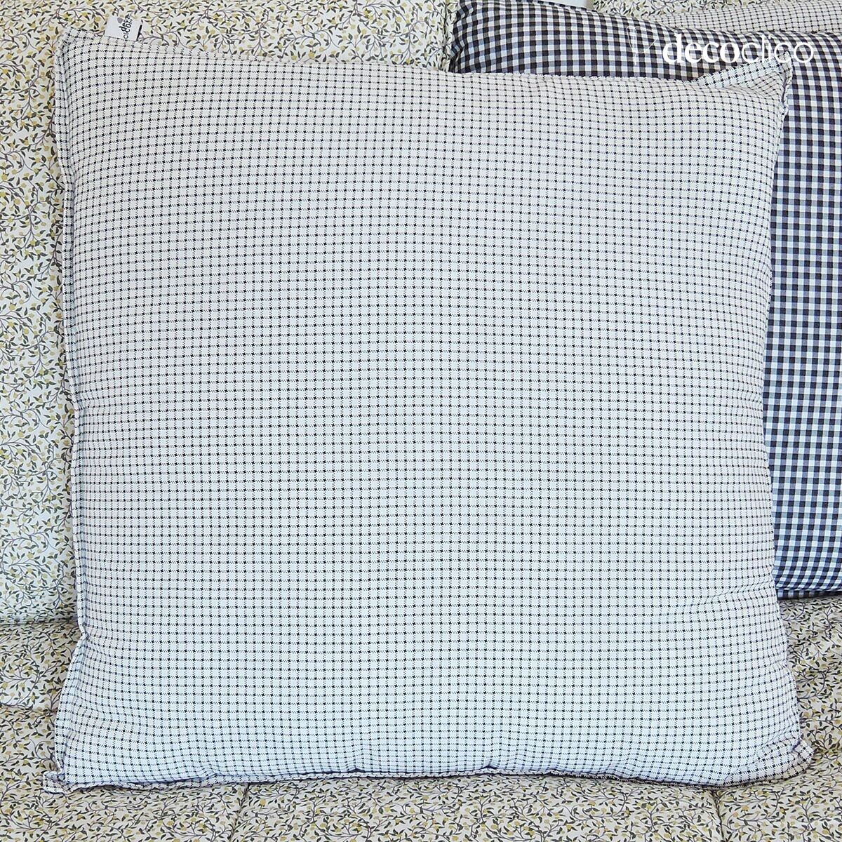 Square cotton cushion with checked pattern, 45x45 cm Romy