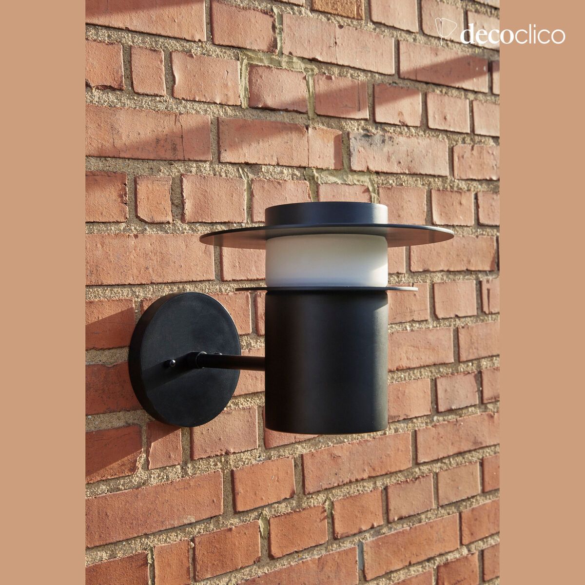 Black steel outdoor wall lamp Suburb