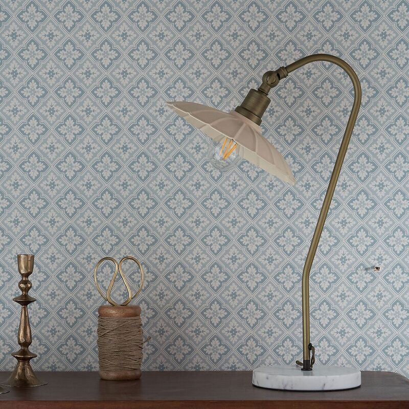 Vintage cream-colored metal table lamp Odette